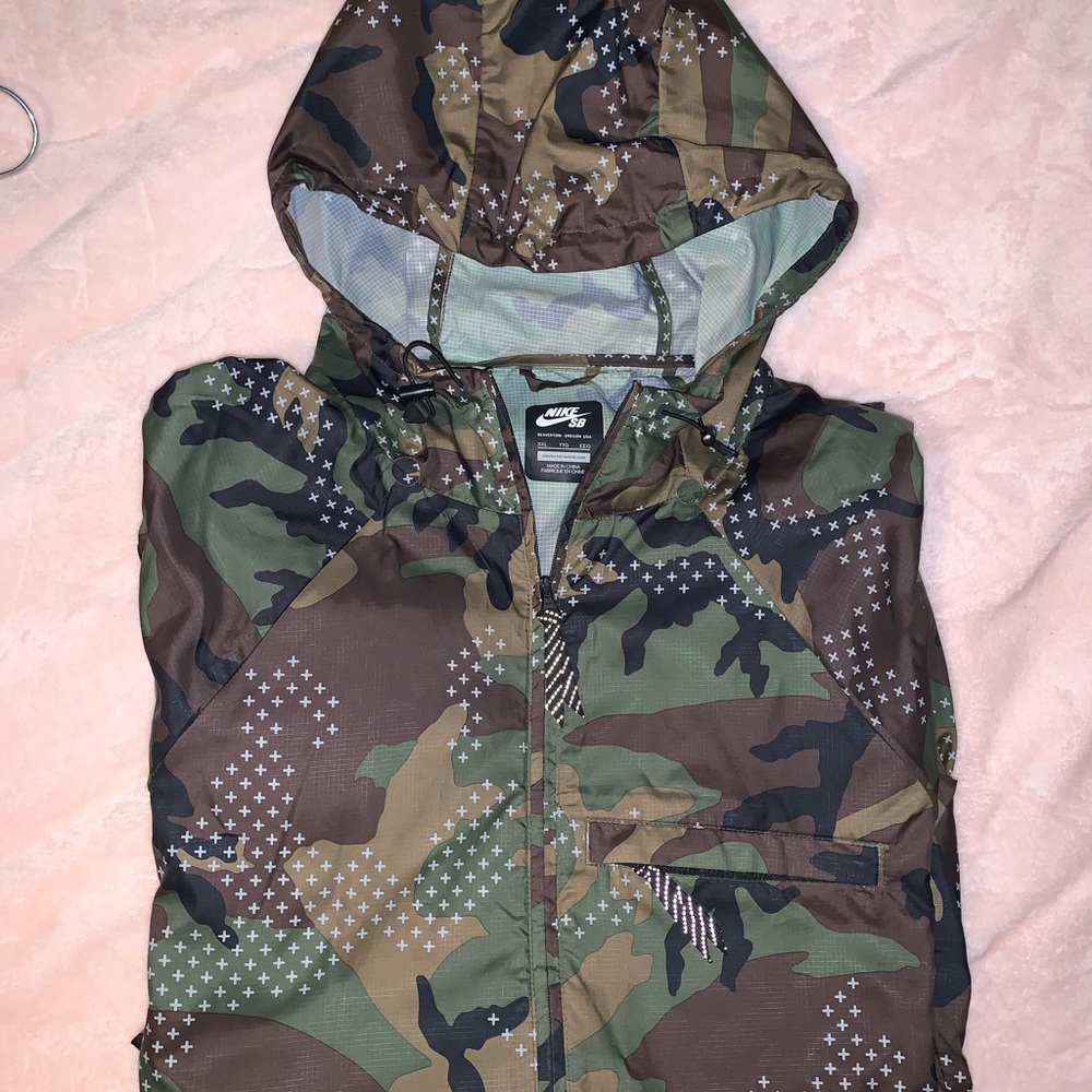 Nike SB jacket / windbreaker